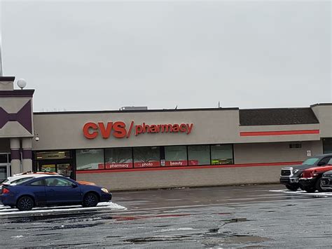 The CVS Pharmacy at 5925 East 71st Street is an Indianapolis pharmacy that provides easy access to household supplies and quick pick-me-ups. The East 71st Street store is your go-to for first aid supplies, vitamins, cosmetics, and groceries. Its easy-to-access location makes this Indianapolis pharmacy a neighborhood fixture.